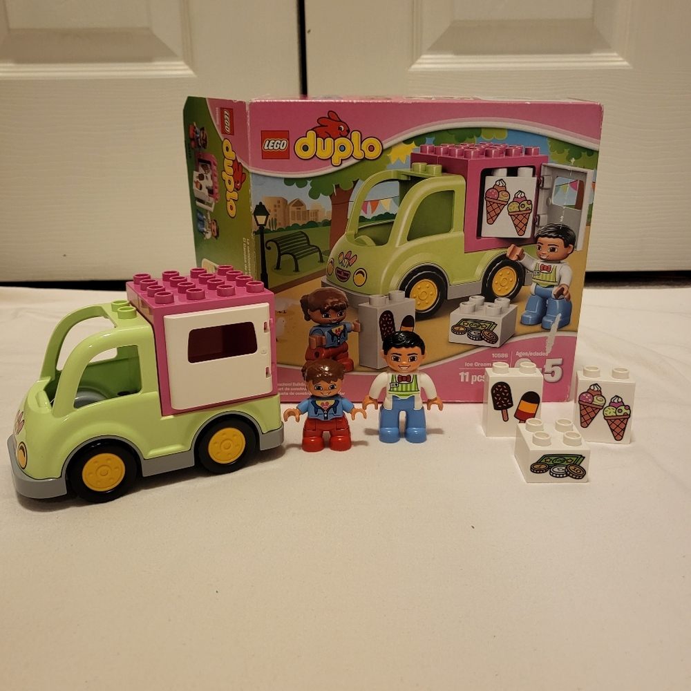 Complete Retired LEGO DUPLO Ice Cream Truck Set 10586